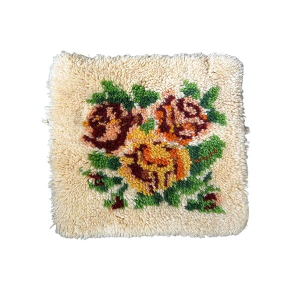 Vintage‎ Floral Hooked Rug Wall Art Shag Needlepoint Tapestry Cottagecore - Picture 1 of 7